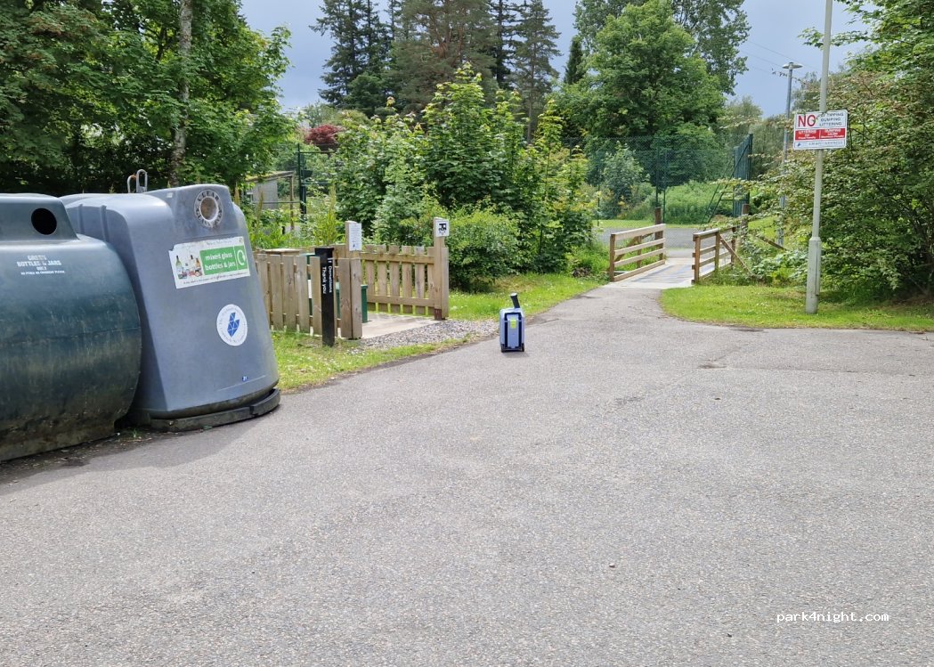 Parking Fort Augustus — foto 3