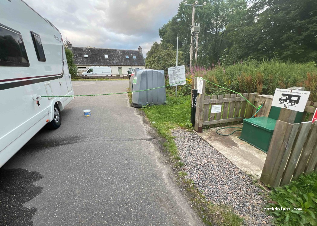 Parking Fort Augustus — foto 5