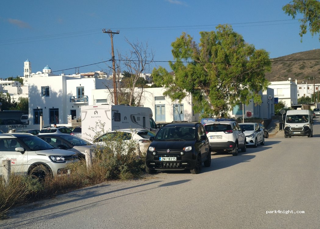 (848 01) Adamas - Unnamed Road — foto 3
