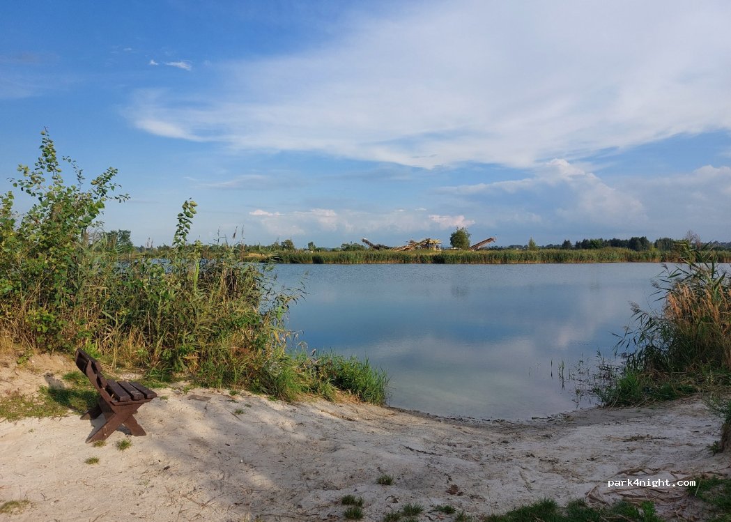 (32-060) Cholerzyn - Unnamed Road — foto