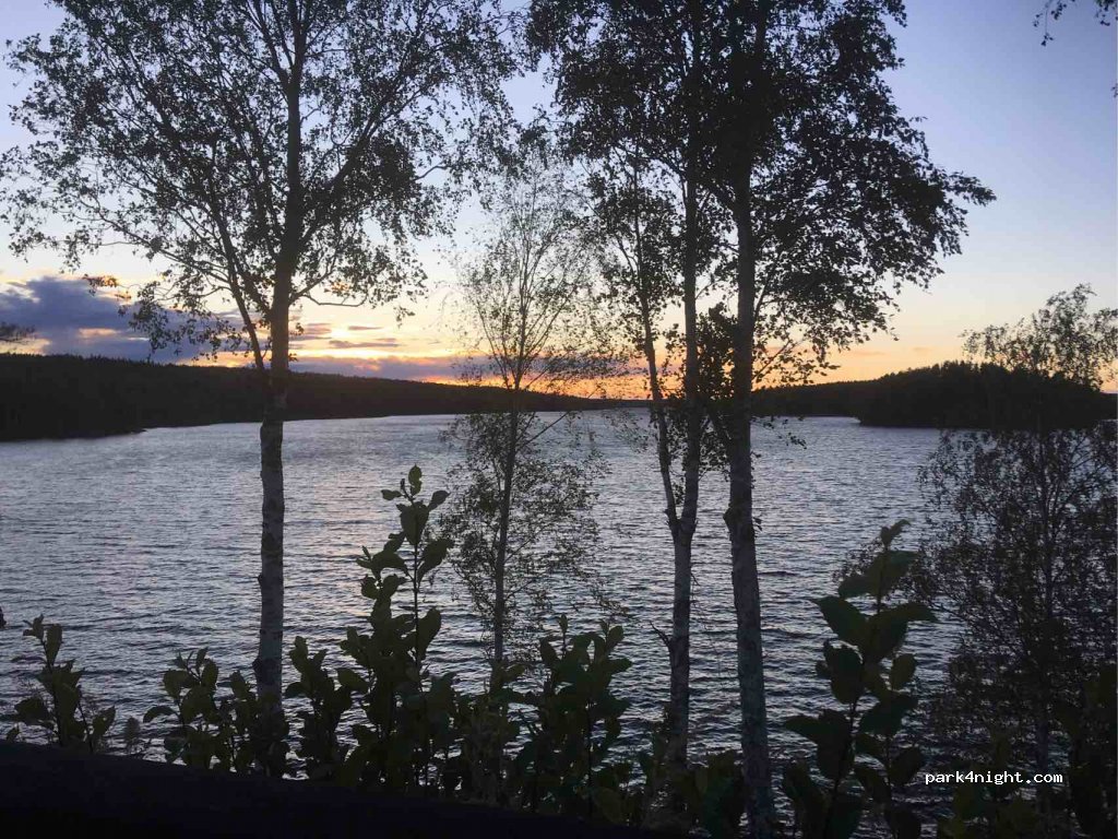 (666 91) Brâtnäs - Unnamed Road — foto
