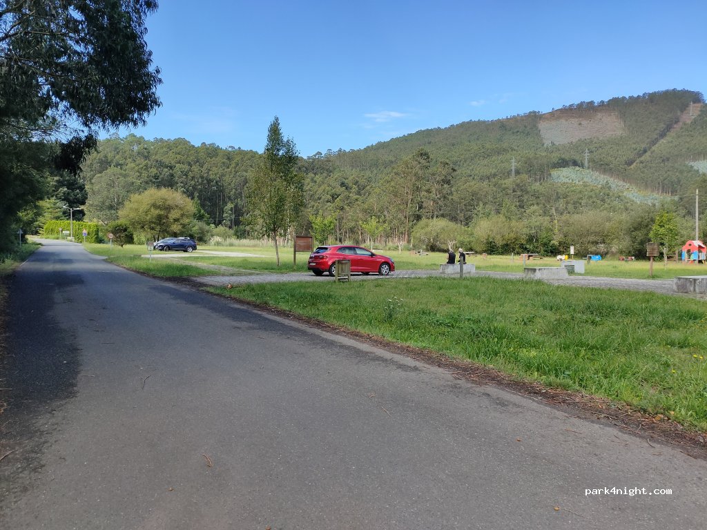 (27867) Viveiro - 1 Barrio Portochao — foto
