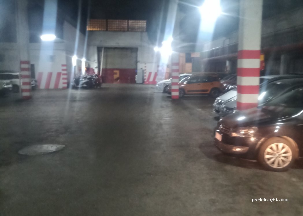 (80142) Napoli - 20 Via Stefano Brun — foto 4