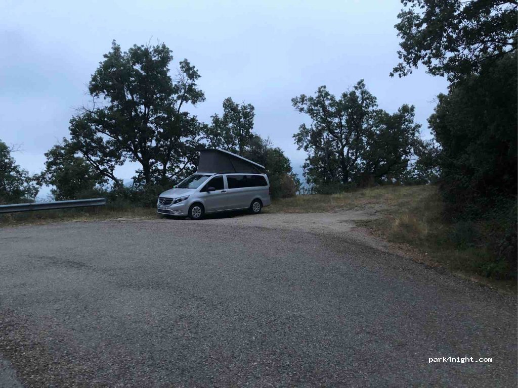 () Riudaura - Unnamed Road — foto