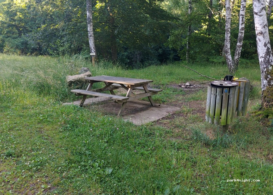 (63550) Saint-Rémy-sur-Durolle - 12 Lotissement les Garennes — foto 3