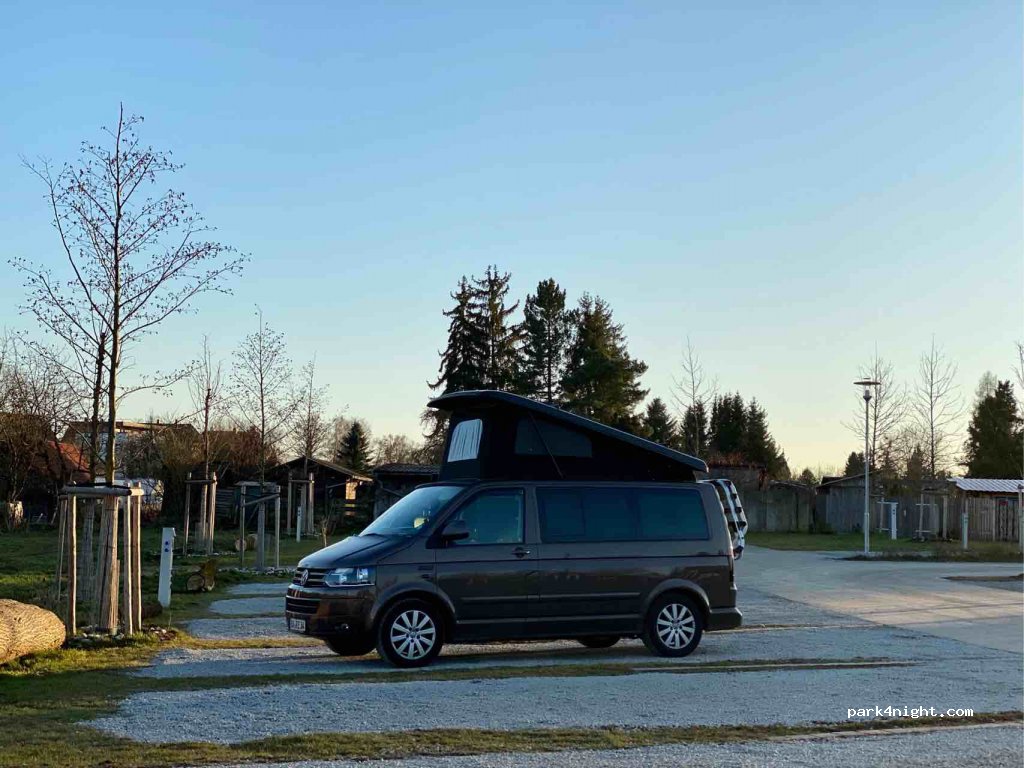 Wohnmobilstellplatz P5 Larrieder Straße — foto