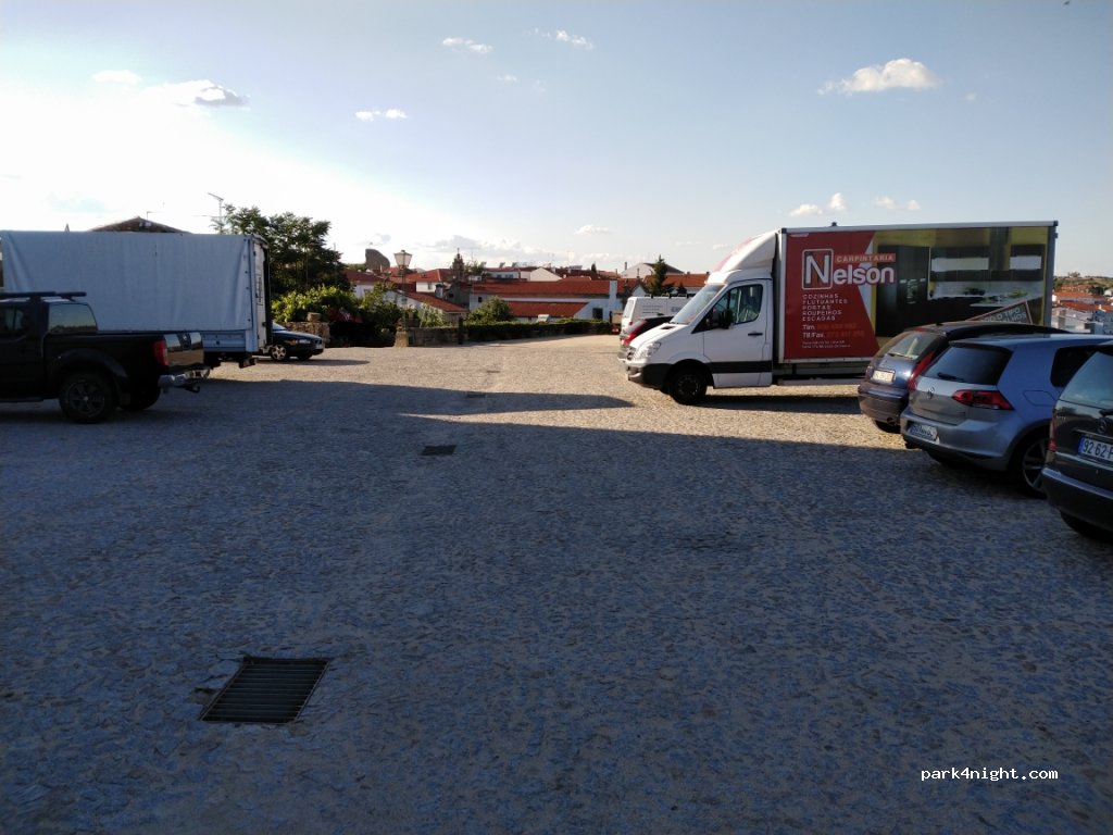 (5210) Miranda do Douro - Largo da Sé — foto