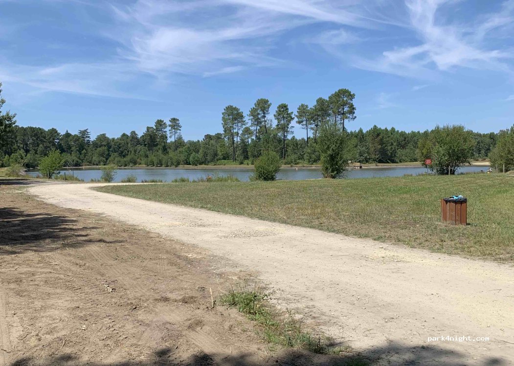 (33840) Captieux - Le Tremblet — foto 3