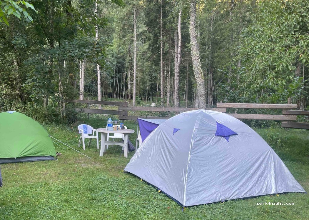 Camping La Cascade De Venosc — foto