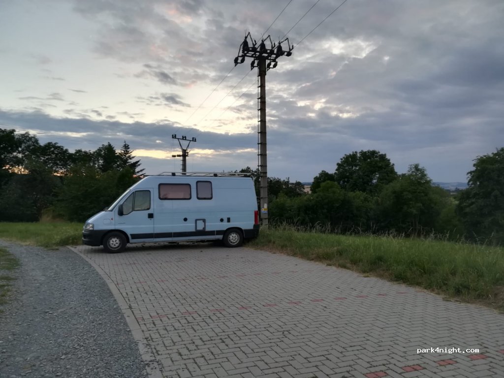 (783 24) Měrotín - Unnamed road — foto