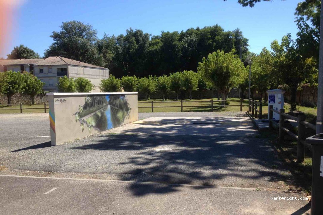 (33112) Saint-Laurent-Médoc - 1-7 Rue des Fontaines — foto 2