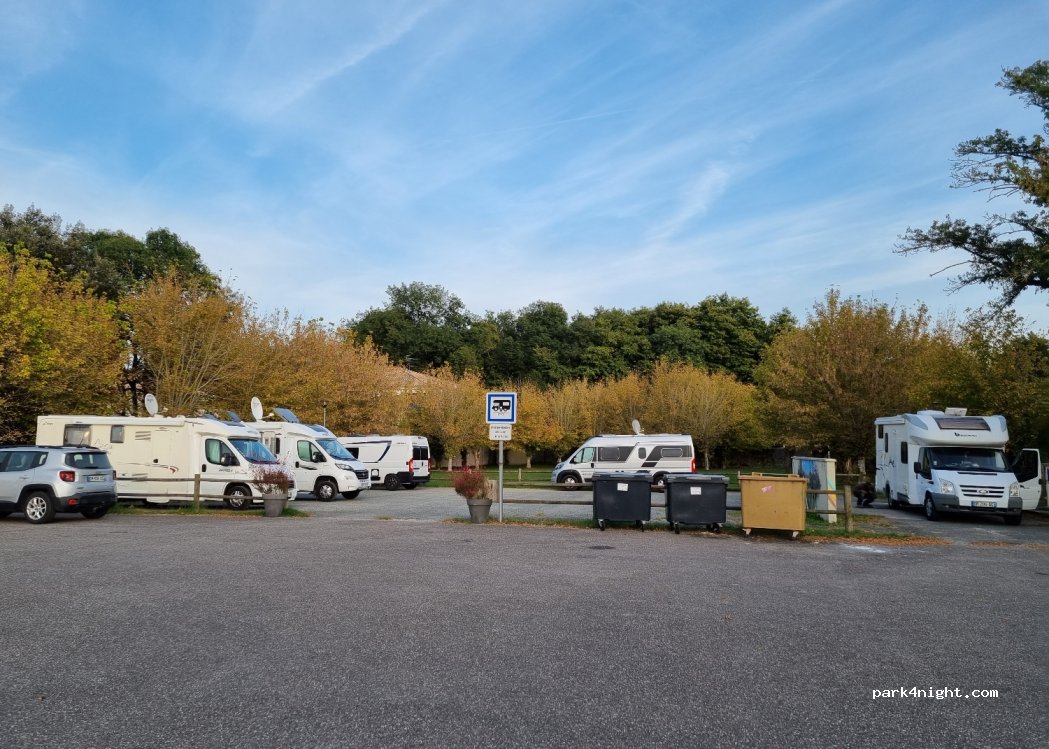 (33112) Saint-Laurent-Médoc - 1-7 Rue des Fontaines — foto 4