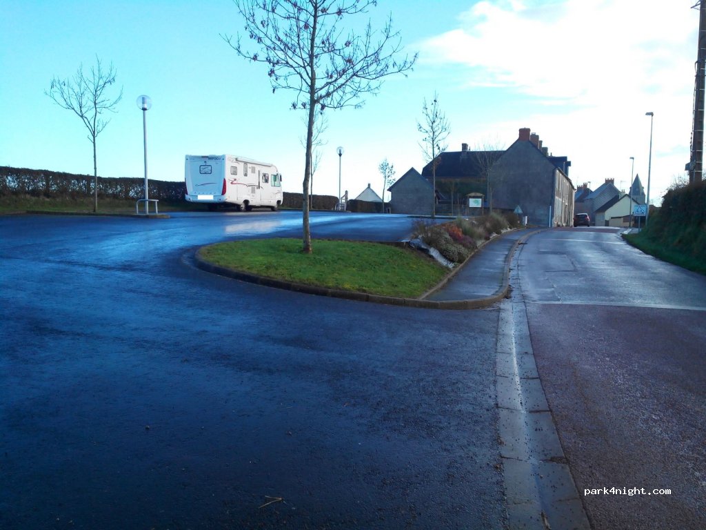 (50620) Montmartin-en-Graignes - 30-46 Route de l'Abbé Bihel — foto 2