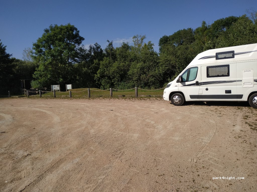 (38690) Châbons - Chemin de Baraban — foto 2