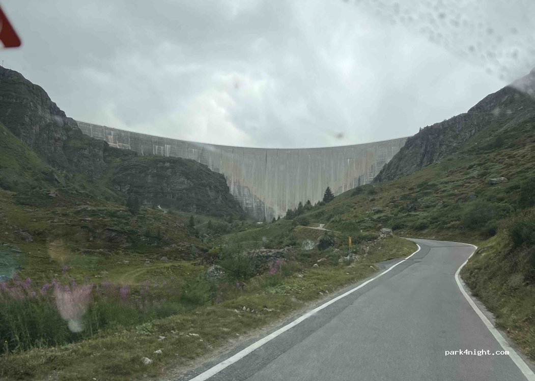 (7185) Medels im Oberland - Unnamed Road — foto 5