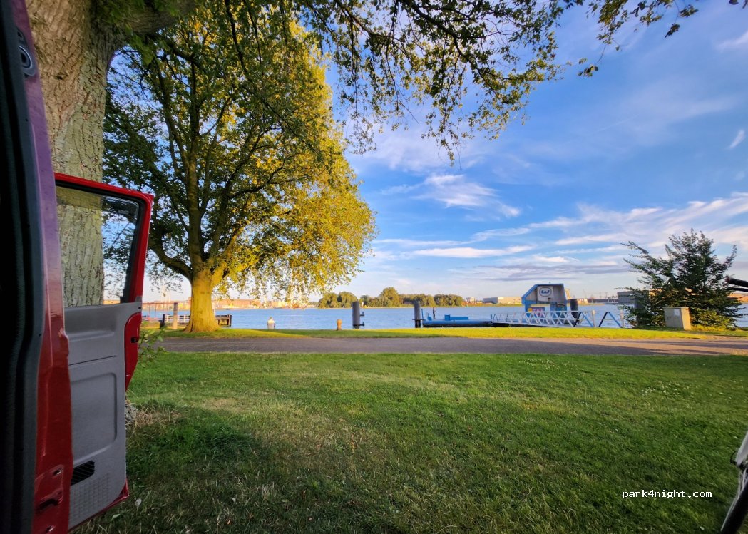 (3114 HB) Schiedam - — foto 3