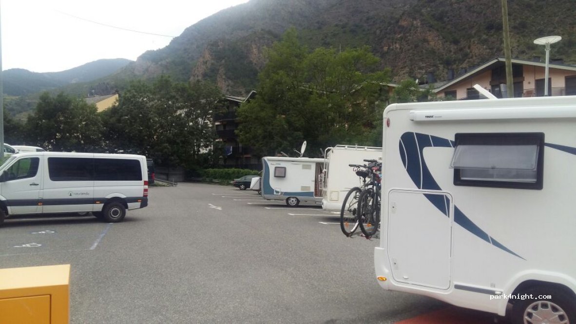 Motorhome Parking Andorra — foto