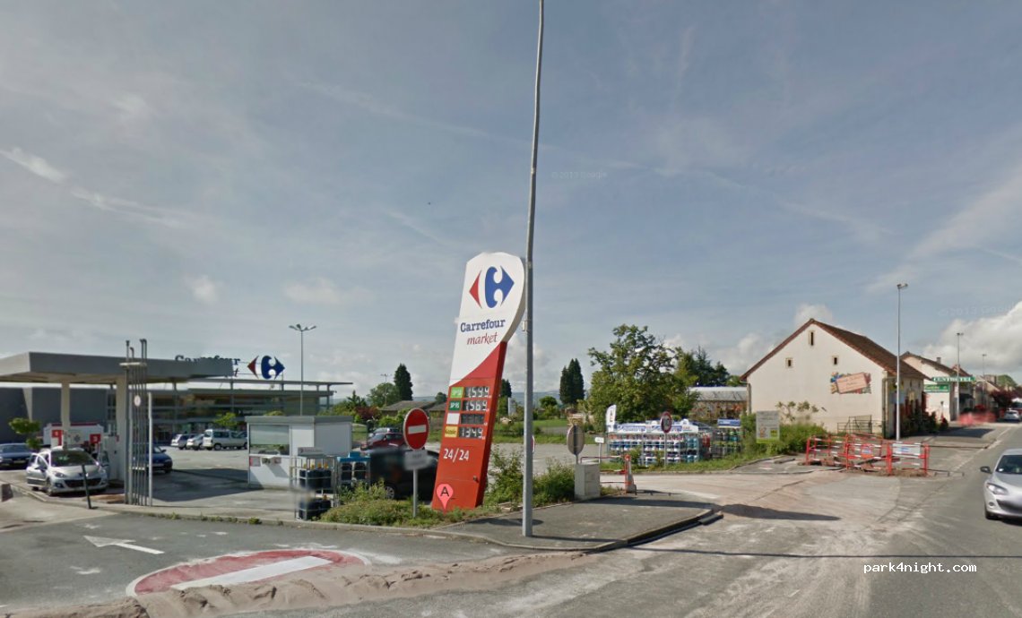(03390) Montmarault - 24 Route de Moulins — foto
