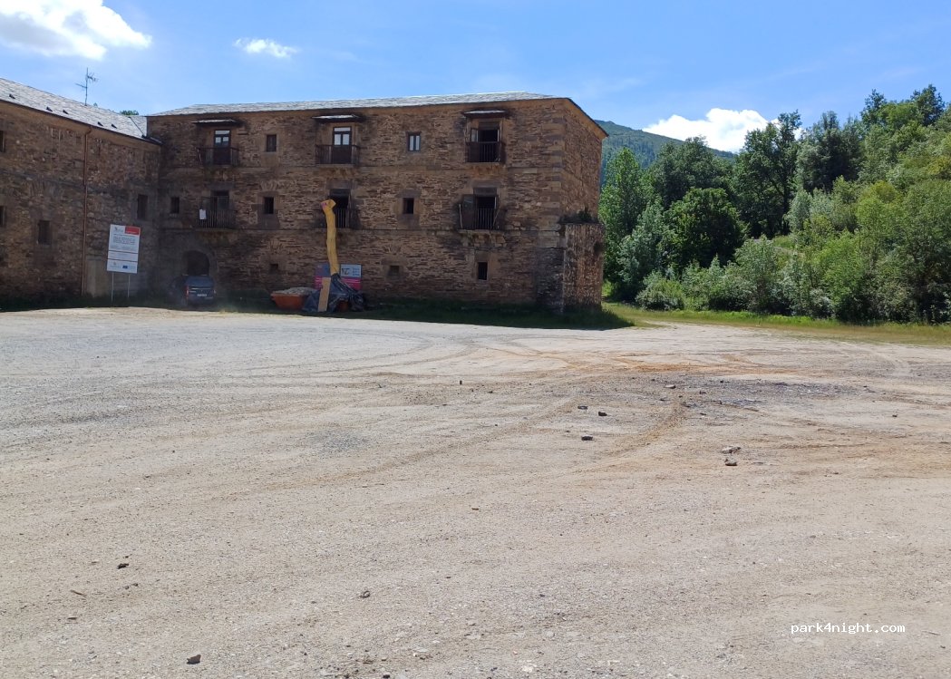 (24430) Vega de Espinareda - Calle Pandetrave — foto