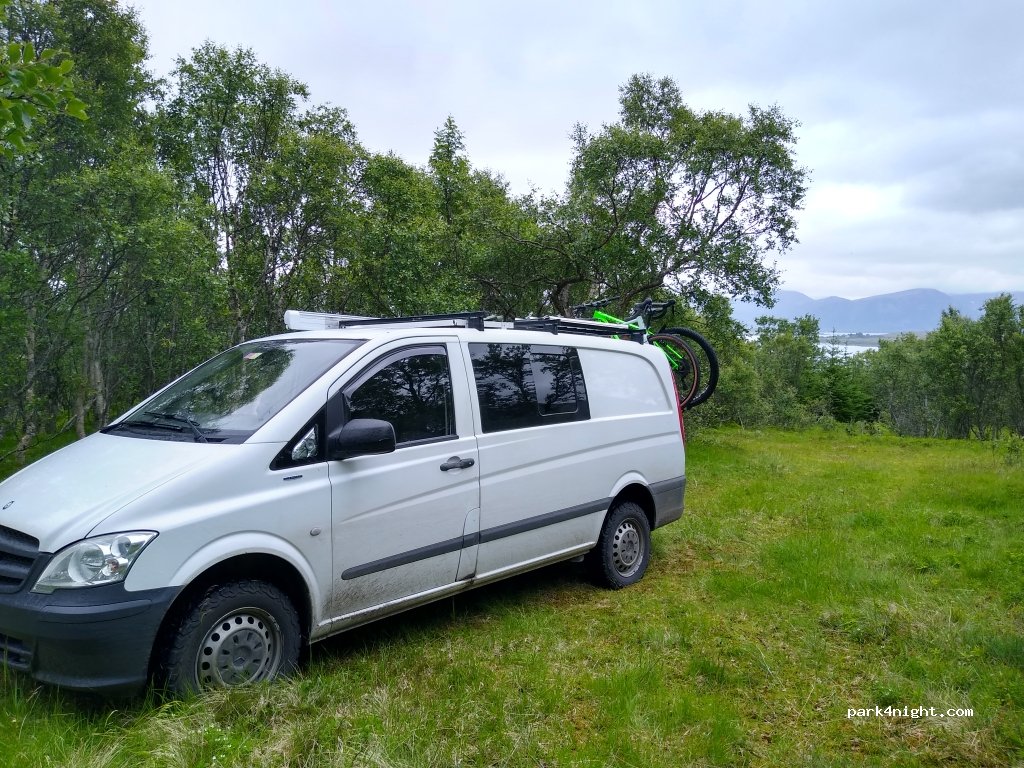 (8484) Risøyhamn - Sekundær Fylkesveg 974 — foto
