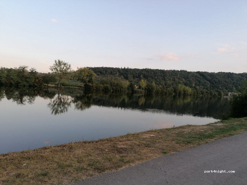 (74394) Hessigheim - Über dem Neckar — foto 3