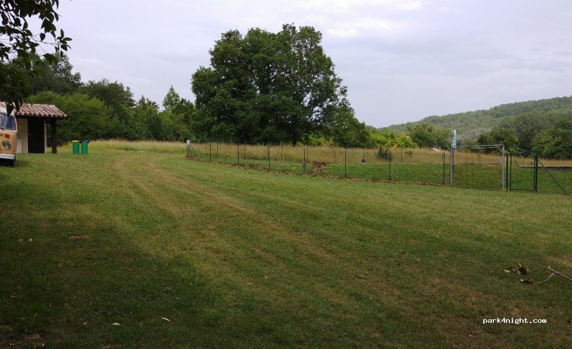 (82140) Feneyrols - Village — foto 2
