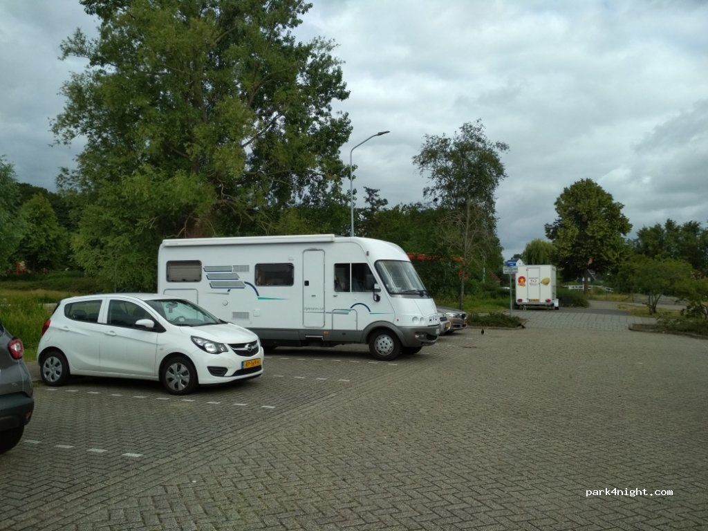 (1141 CW) Monnickendam - 52 Wilhelminalaan — foto 2