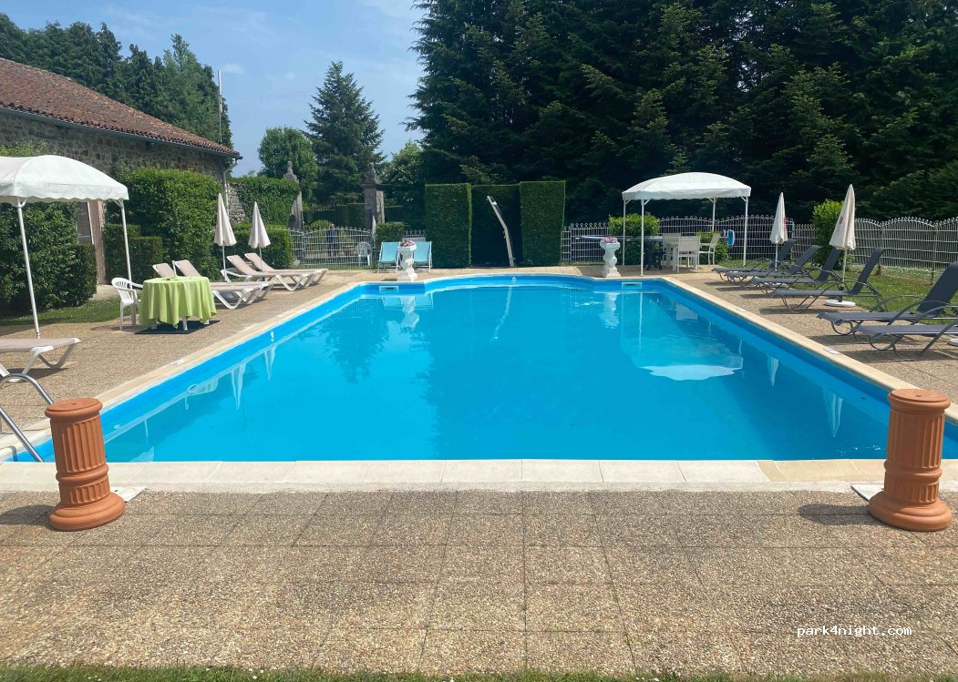 Castel Camping Château de Leychoisier — foto 3