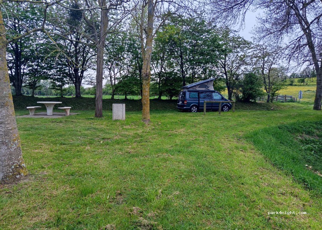 (14480) Villiers-le-Sec - D158B — foto 5