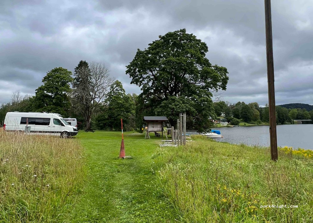 (669 92) Deje - 2A MÖLNBACKA HERRGÅRD — foto 4