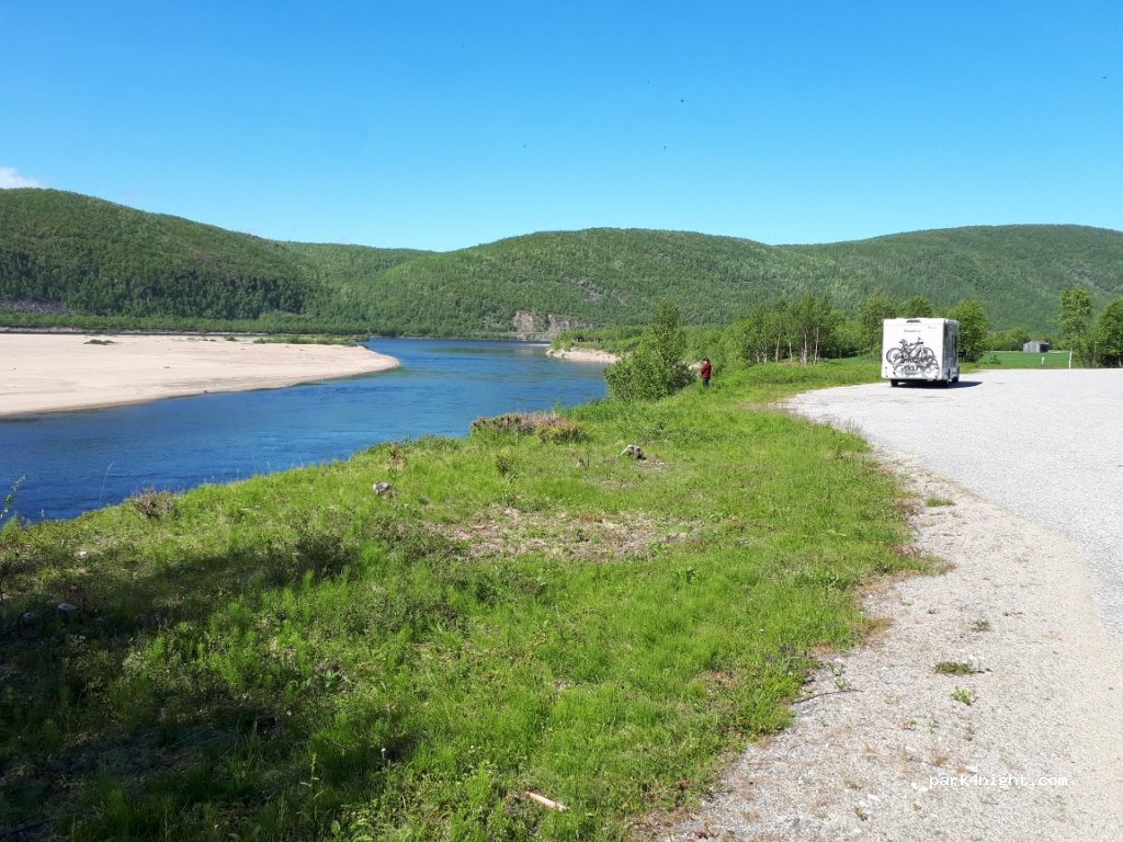 (99970) Utsjoki - 6830 Tenontie — foto