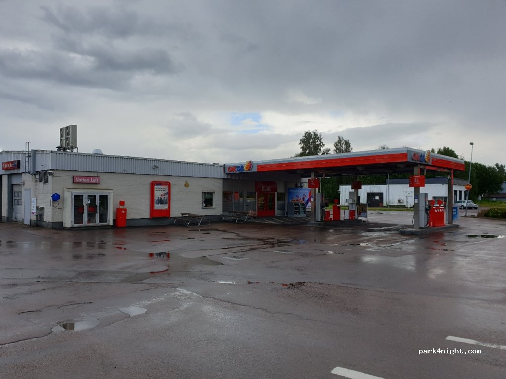 (664 34) Grums - 138 Sveagatan — foto
