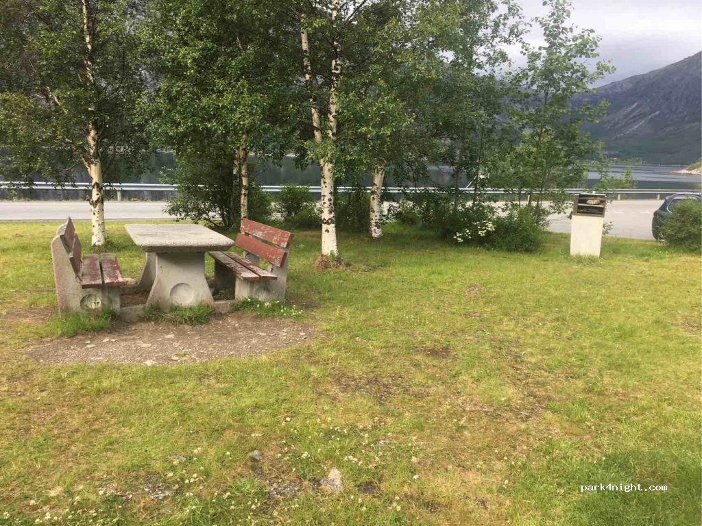 (8590) Kjøpsvik - 6 Riksveg 827 — foto 2