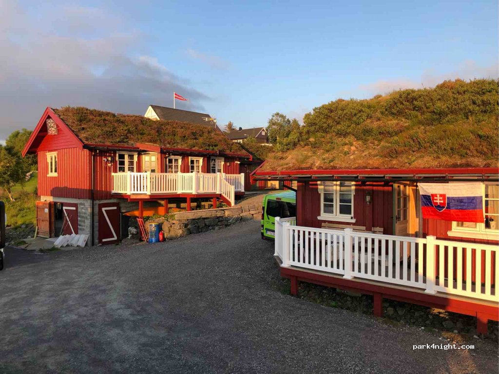 Camping atlanterhavsv sjøstuer — foto