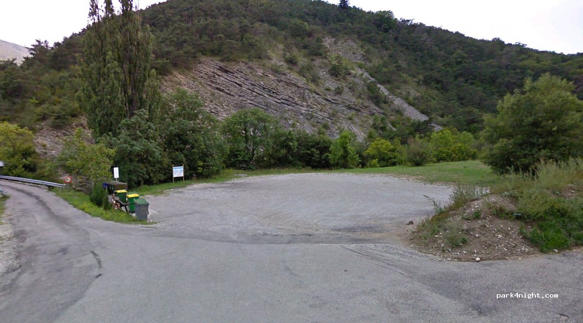 (05700) Montclus - D994 — foto