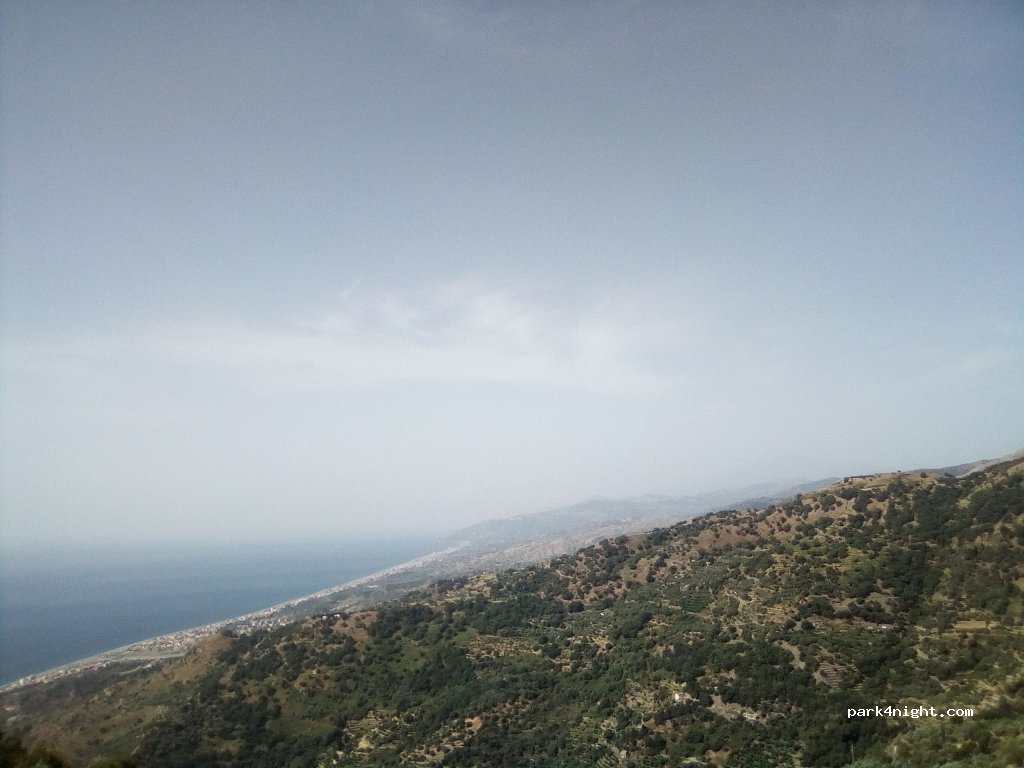 (98020) Alì - Unnamed Road — foto