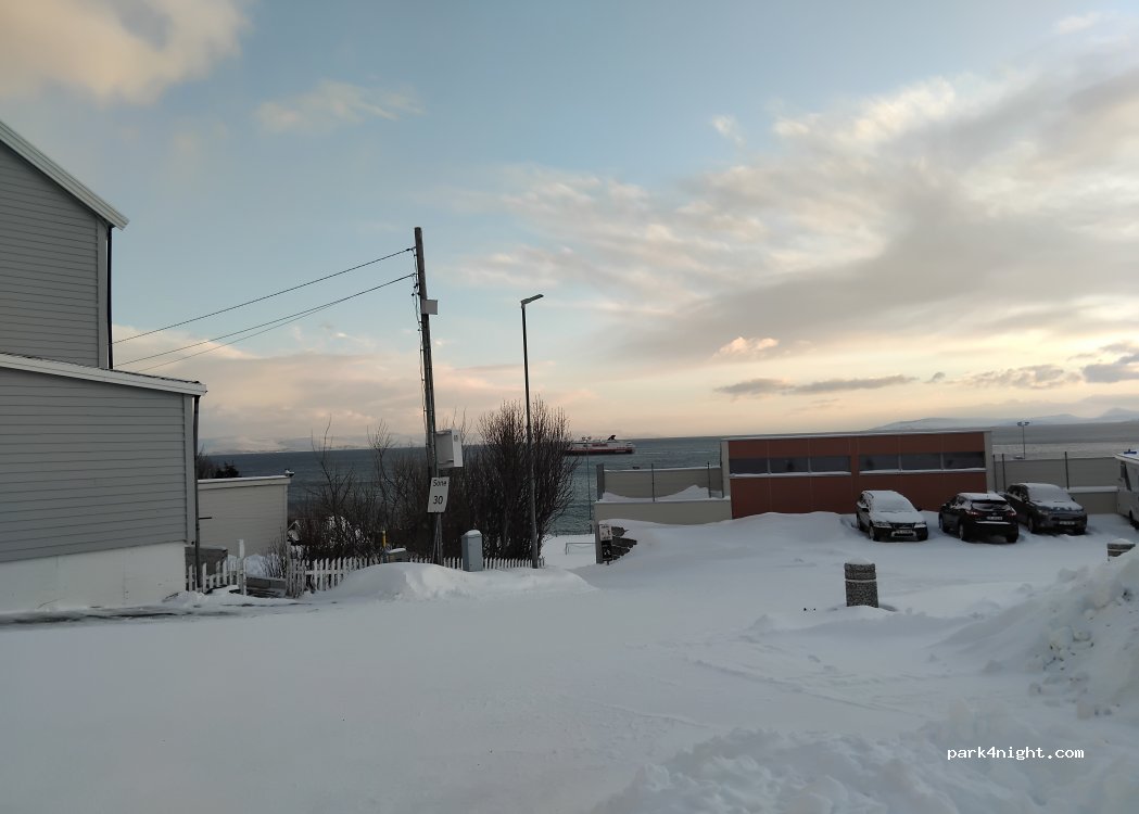 (9750) Honningsvåg - 24 Porsangergata — foto 5
