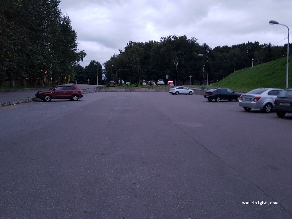 (173007) Veliky Novgorod - 5 Sofiyskaya Naberezhnaya — foto