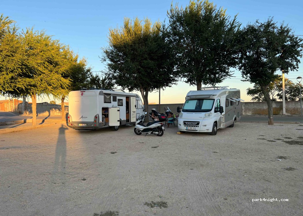 (45590) Magán - 13 Calle Calvo Sotelo — foto 4