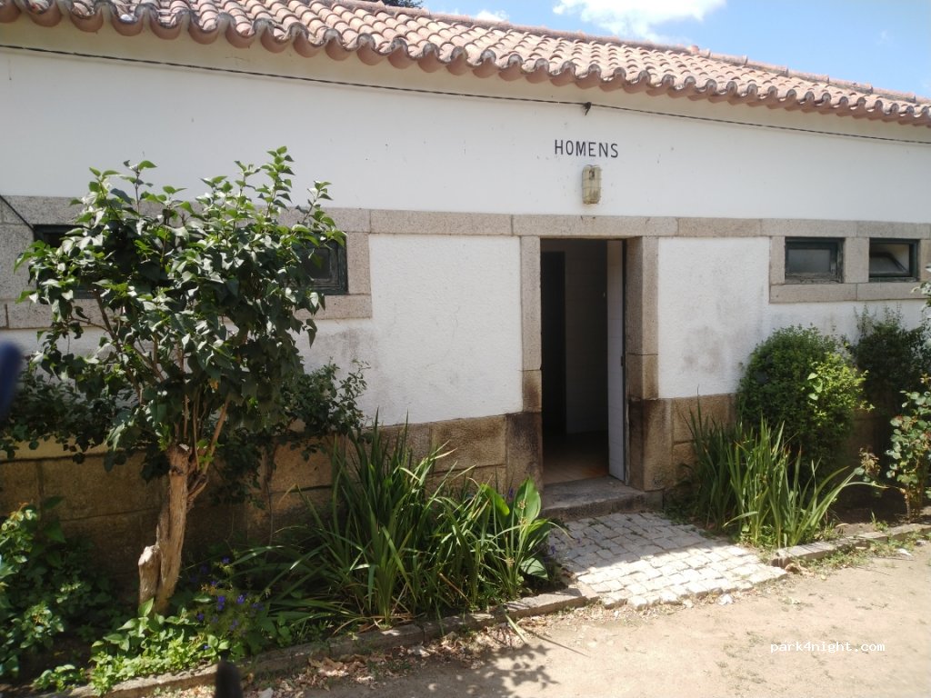 (6350-234) Almeida - 3 Rua Doutor Chegão — foto 2