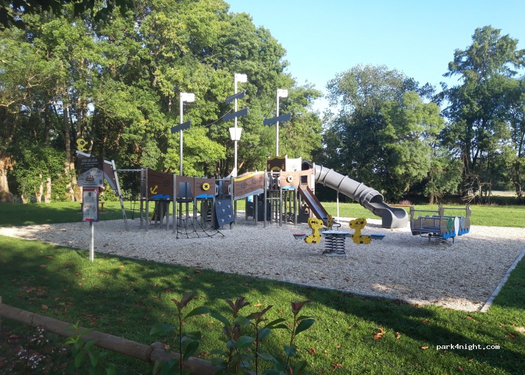 (41300) Salbris - 2-6 Rue de l'Abreuvoir — foto 3