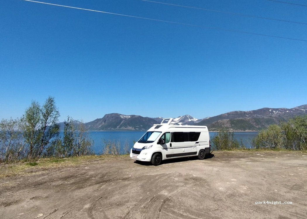 (9395) Kaldfarnes - Sekundær Fylkesveg 243 — foto 4