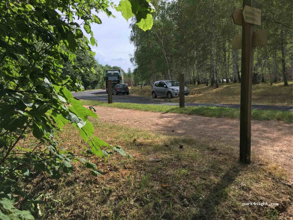(15800) Thiézac - N122 — foto 3
