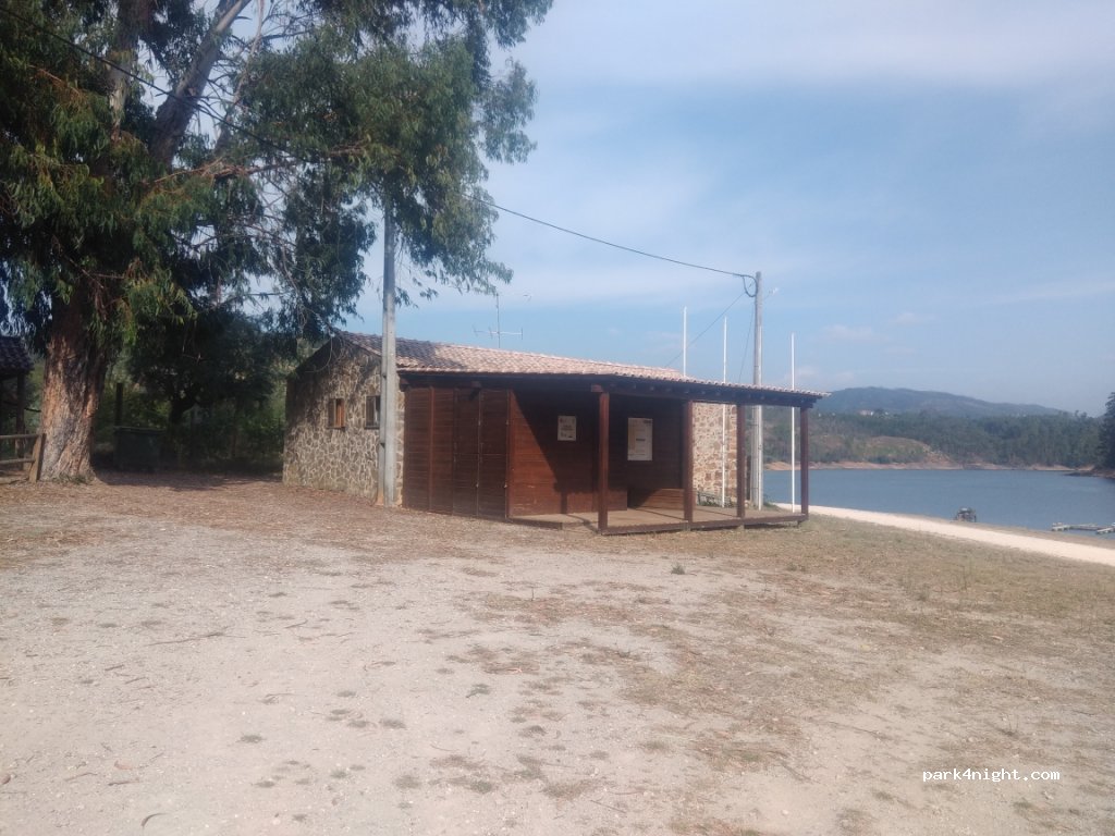 (3260) Figueiró dos Vinhos - CM1142 — foto