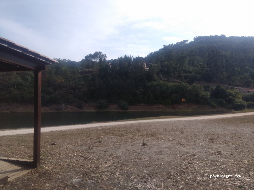 (3260) Figueiró dos Vinhos - CM1142 — foto 4