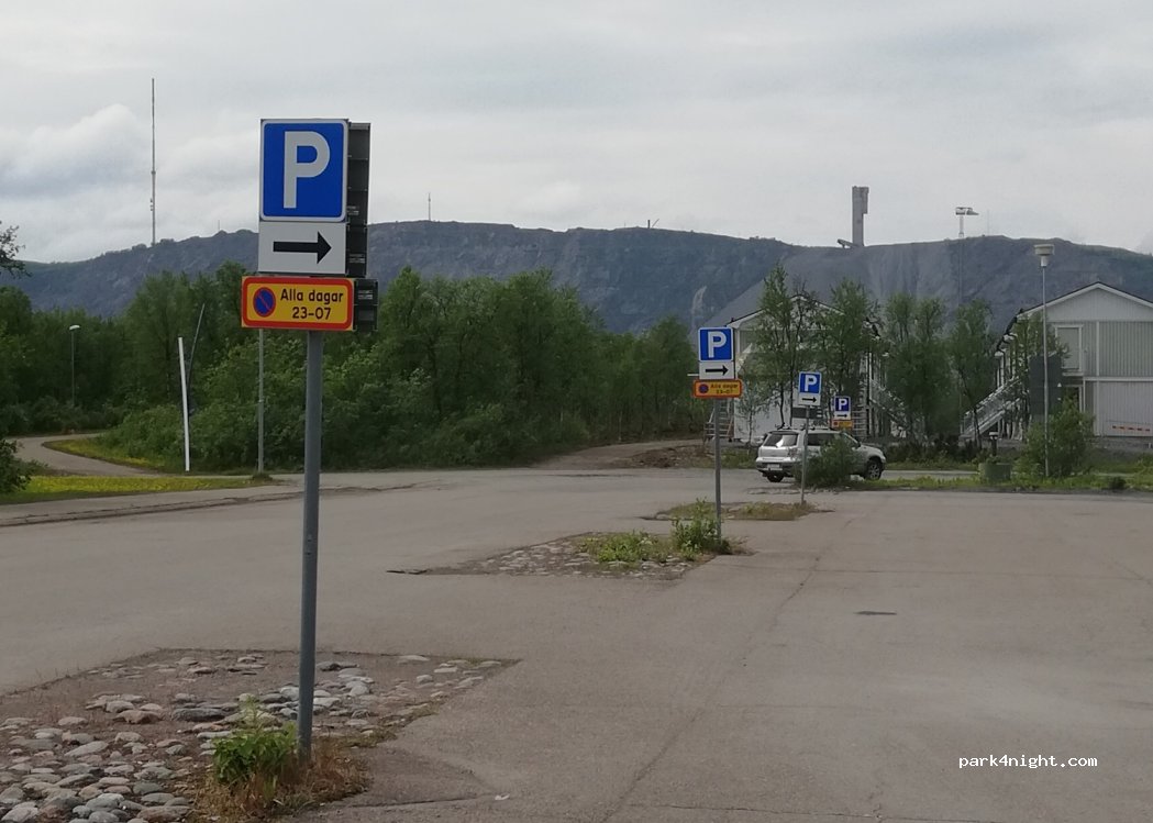 (981 36) Kiruna - Lombiavägen — foto 3