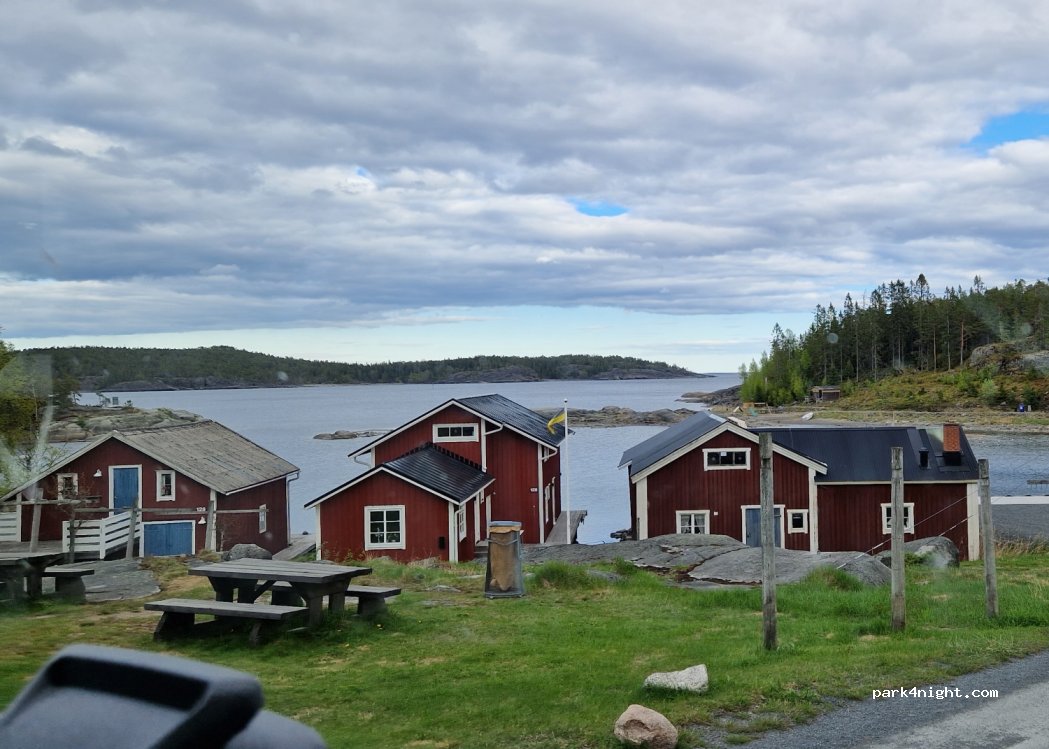 (870 30) Bönhamn - Unnamed road — foto 2