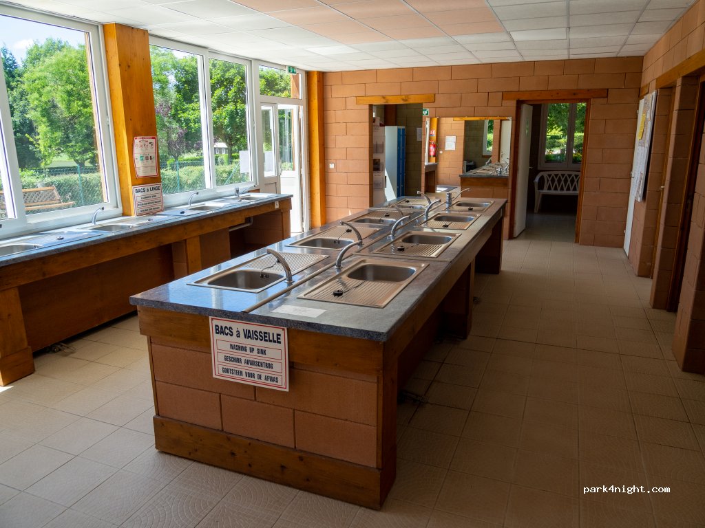 Castel Camping Château de Poinsouze**** — foto 3