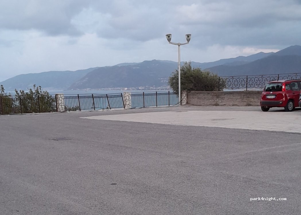 (98071) Capo d'Orlando - 5 Via del Porto — foto 3