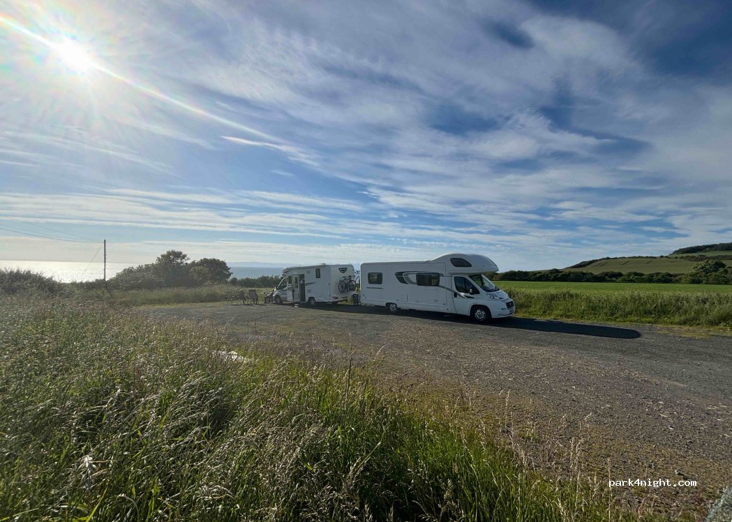 (KA19 8JS) Maybole - Unnamed Road — foto 4